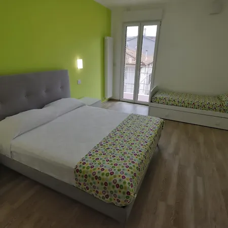 Miresole Nicomare * קופרה מריטימה