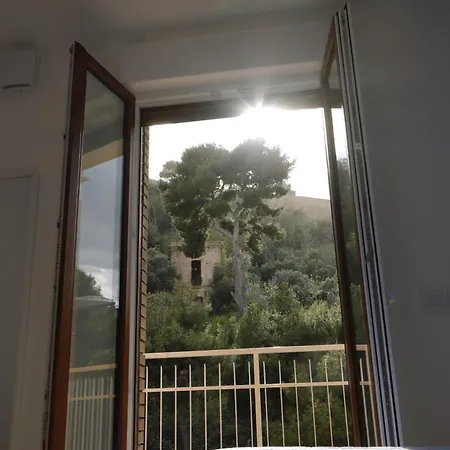 דירה Miresole Nicomare *